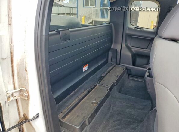 3TYRX5GN3MT018906 2021 TOYOTA TACOMA Белый Вид задних сидений