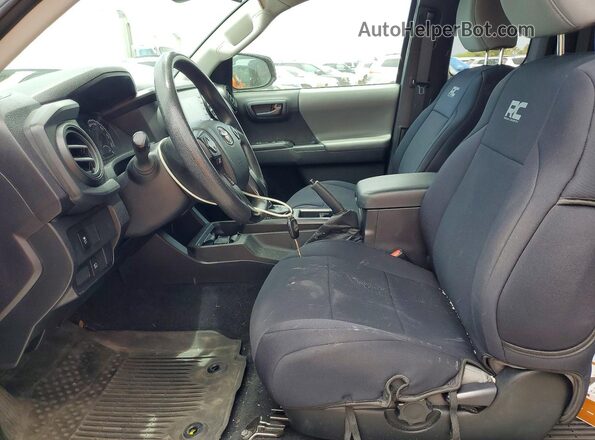 3TYRX5GN4NT051091 2022 TOYOTA TACOMA Silver წინა სალონის ხედი