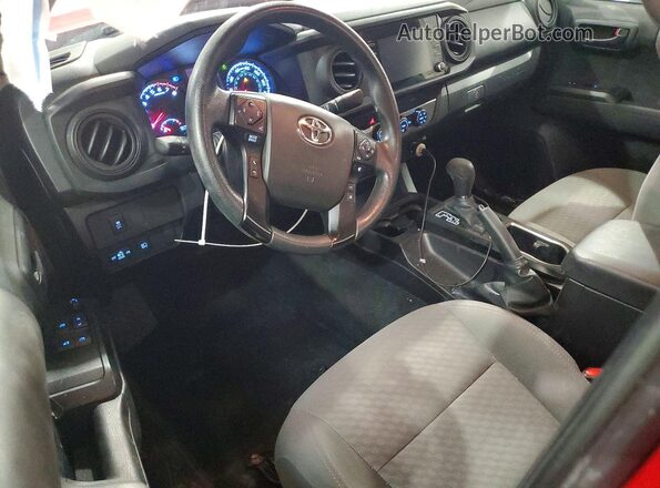 3TYRX5GN6PT067943 2023 TOYOTA TACOMA Red Widok deski rozdzielczej