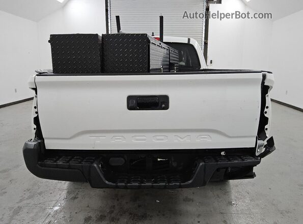3TYRX5GN8PT083240 2023 TOYOTA TACOMA White 