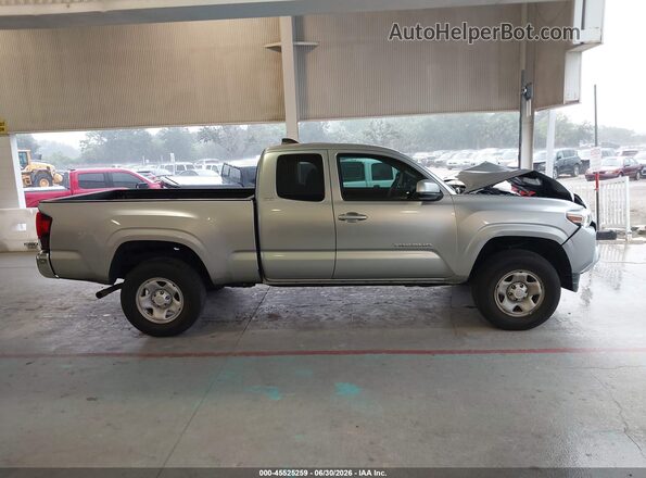 3TYRX5GNXNT056912 2022 TOYOTA TACOMA Silver Vista interior trasera