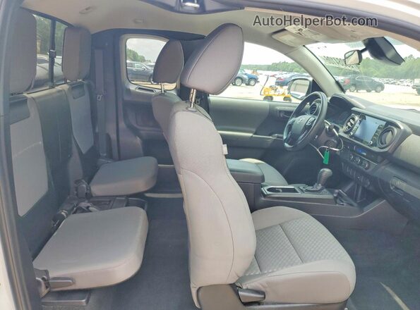 3TYRZ5CNXNT024249 2022 TOYOTA TACOMA White Widok tylnych siedzeń