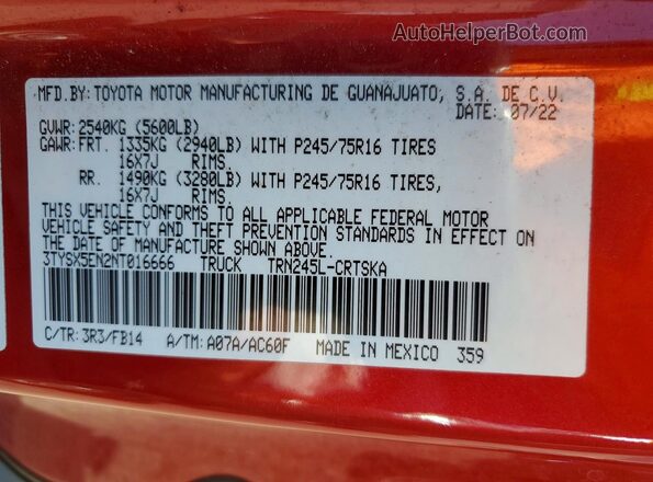 3TYSX5EN2NT016666 2022 TOYOTA TACOMA Red Widok komory silnika