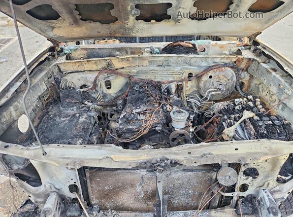 3TYSX5EN3PT018476 2023 TOYOTA TACOMA White Vista interior trasera