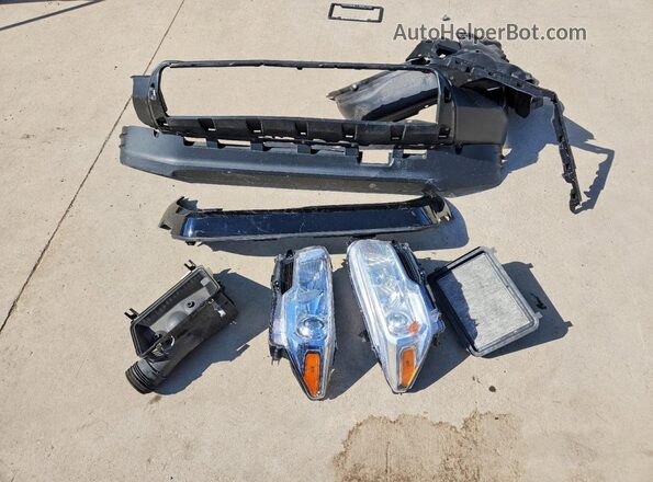 3TYSX5ENXLT002267 2020 TOYOTA TACOMA Black Engine compartment view