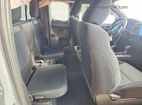 3TYSZ5AN5MT009452 2021 TOYOTA TACOMA Gray Вид задніх сидінь