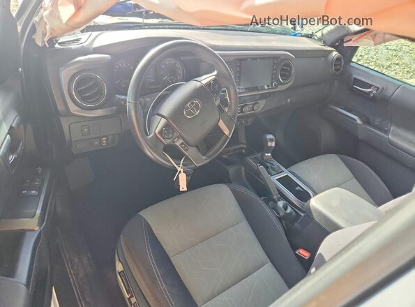 3TYSZ5AN5MT009452 2021 TOYOTA TACOMA Gray Вид панелі приладів