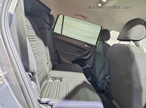 3VV0B7AX0NM066312 2022 VOLKSWAGEN TIGUAN Gray უკანა სალონის ხედი