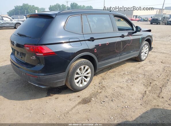 3VV0B7AX2JM091089 2018 VOLKSWAGEN TIGUAN Black Հետևի աջ