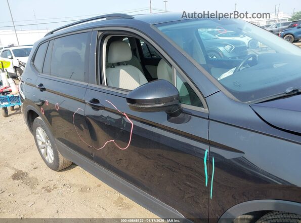 3VV0B7AX2JM091089 2018 VOLKSWAGEN TIGUAN Black 