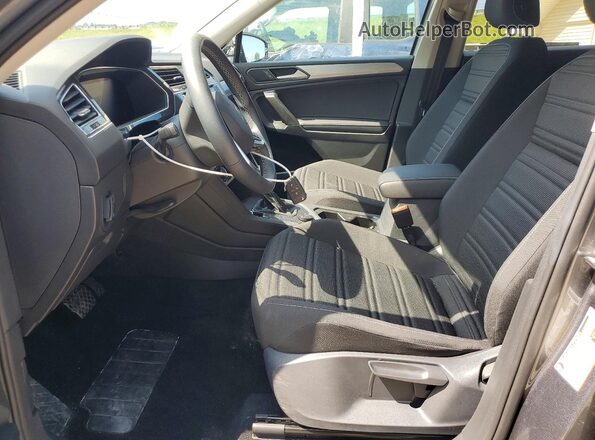 3VV0B7AX3NM082505 2022 VOLKSWAGEN TIGUAN Gray Вид салону спереду