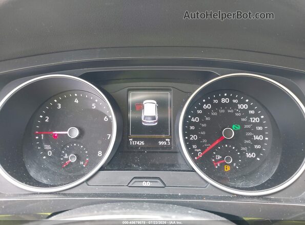 3VV0B7AX4JM044145 2018 VOLKSWAGEN TIGUAN Gray Հետևի նստատեղերի տեսք