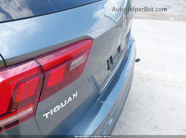 3VV0B7AX4JM044145 2018 VOLKSWAGEN TIGUAN Gray 