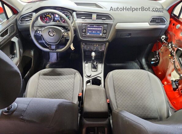 3VV0B7AX5KM118030 2019 VOLKSWAGEN TIGUAN Orange Dashboard view