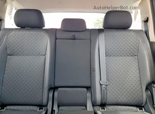 3VV0B7AX5MM000949 2021 VOLKSWAGEN TIGUAN Gray Vista de los asientos traseros