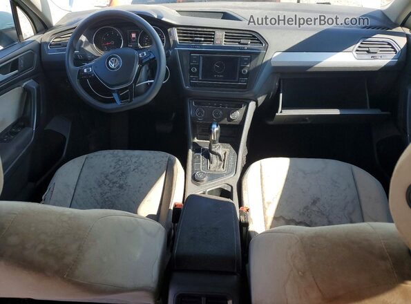 3VV0B7AX7KM201426 2019 VOLKSWAGEN TIGUAN White Vista del salpicadero