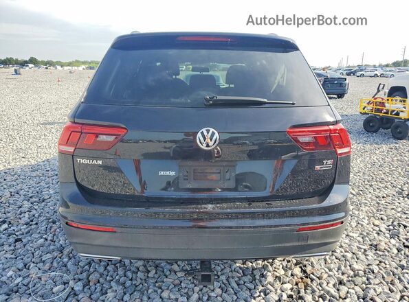 3VV0B7AX8JM083238 2018 VOLKSWAGEN TIGUAN Black Вид ззаду
