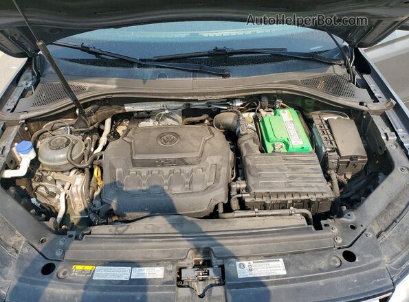 3VV0B7AX9JM092269 2018 VOLKSWAGEN TIGUAN Gray Вид підкапотного простору