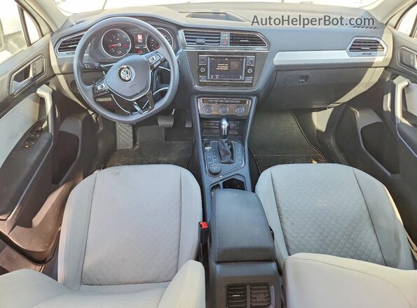 3VV0B7AX9KM194480 2019 VOLKSWAGEN TIGUAN White Вид панелі приладів