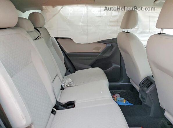 3VV0B7AX9LM138864 2020 VOLKSWAGEN TIGUAN Black Вид задніх сидінь