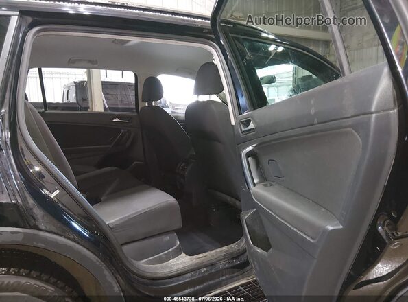 3VV0B7AX9MM043254 2021 VOLKSWAGEN TIGUAN Black VIN sticker view