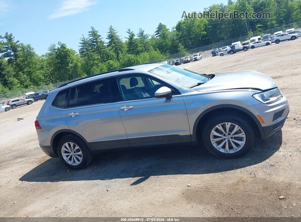 3VV1B7AX0LM063797 2020 VOLKSWAGEN TIGUAN Silver Вид задньої частини салону