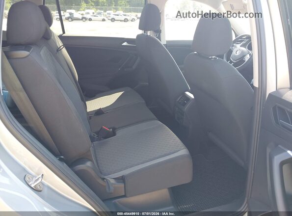 3VV1B7AX0LM063797 2020 VOLKSWAGEN TIGUAN Silver Вид наклейки з VIN-кодом