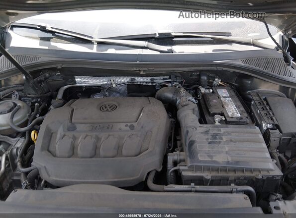 3VV1B7AX1JM119128 2018 VOLKSWAGEN TIGUAN Gray Rear view