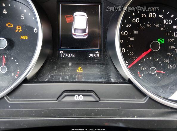 3VV1B7AX1JM119128 2018 VOLKSWAGEN TIGUAN Gray 