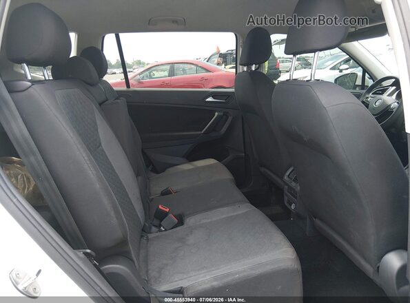 3VV1B7AX1KM139560 2019 VOLKSWAGEN TIGUAN White Вид наклейки з VIN-кодом