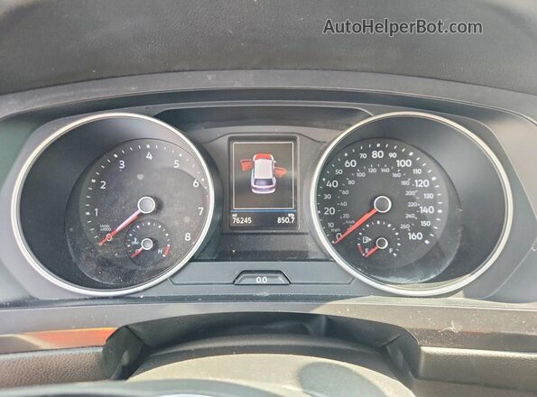 3VV1B7AX1LM052761 2020 VOLKSWAGEN TIGUAN Черный Вид щитка приборов