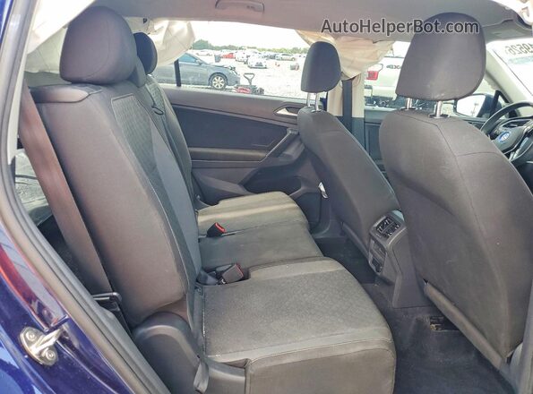 3VV1B7AX1MM077239 2021 VOLKSWAGEN TIGUAN Blue Widok tylnych siedzeń