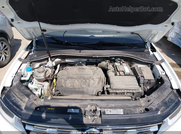 3VV1B7AX2JM111765 2018 VOLKSWAGEN TIGUAN White უკანა ხედი