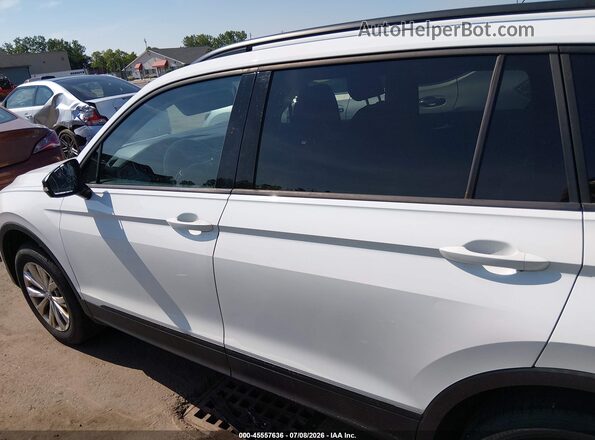 3VV1B7AX2JM111765 2018 VOLKSWAGEN TIGUAN White სალონის 360-გრადუსიანი ხედი