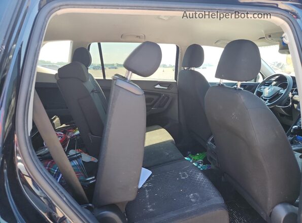 3VV1B7AX2JM115251 2018 VOLKSWAGEN TIGUAN Black Vista interior trasera