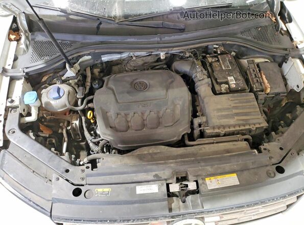 3VV1B7AX2MM111379 2021 VOLKSWAGEN TIGUAN Белый Вид задней части салона