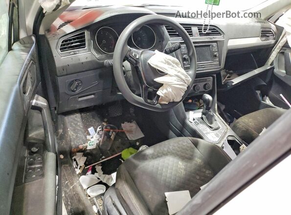 3VV1B7AX2MM111379 2021 VOLKSWAGEN TIGUAN Белый Вид панели приборов