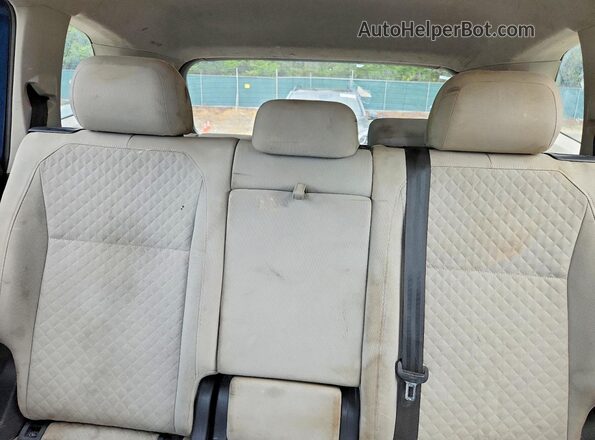 3VV1B7AX3LM059758 2020 VOLKSWAGEN TIGUAN Blue Vista de los asientos traseros