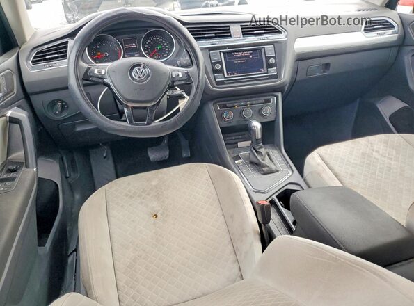 3VV1B7AX3LM076821 2020 VOLKSWAGEN TIGUAN Черный Вид панели приборов