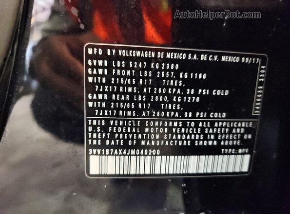 3VV1B7AX4JM040200 2018 VOLKSWAGEN TIGUAN Black Вид підкапотного простору