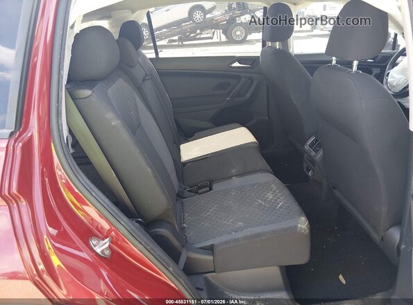 3VV1B7AX5JM017461 2018 VOLKSWAGEN TIGUAN Red VIN sticker view