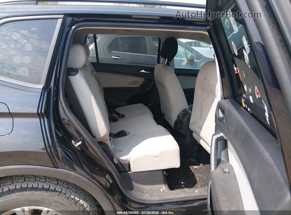 3VV1B7AX6JM081346 2018 VOLKSWAGEN TIGUAN Black VIN կոդի պիտակի տեսք