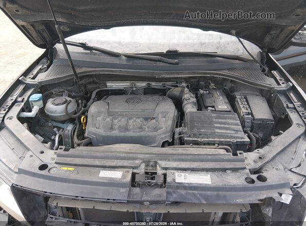 3VV1B7AX6JM081346 2018 VOLKSWAGEN TIGUAN Black Հետևի տեսք