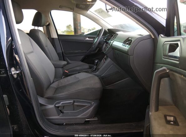 3VV1B7AX6LM029492 2020 VOLKSWAGEN TIGUAN Black Widok wnętrza z przodu