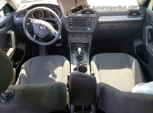 3VV1B7AX6LM100965 2020 VOLKSWAGEN TIGUAN Black Vista del salpicadero
