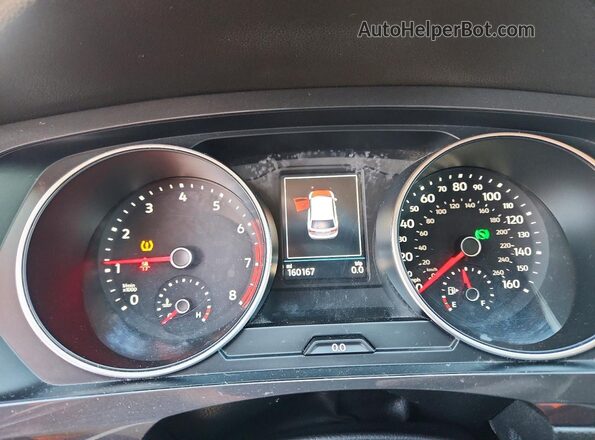 3VV1B7AX7JM087740 2018 VOLKSWAGEN TIGUAN Black Widok zestawu wskaźników