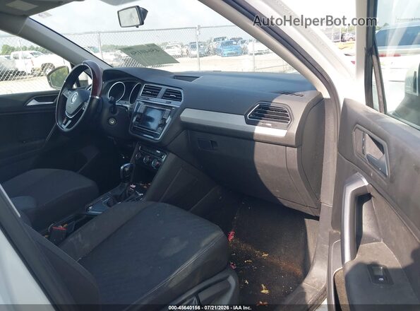 3VV1B7AX7MM032273 2021 VOLKSWAGEN TIGUAN White Սալոնի դիմացի տեսք