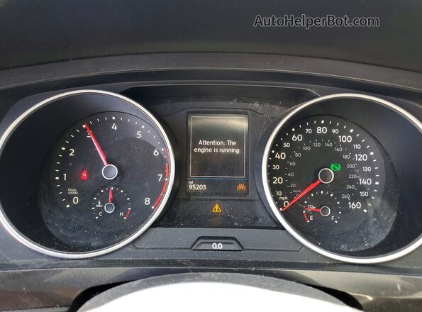 3VV1B7AX8LM018459 2020 VOLKSWAGEN TIGUAN Black Widok zestawu wskaźników