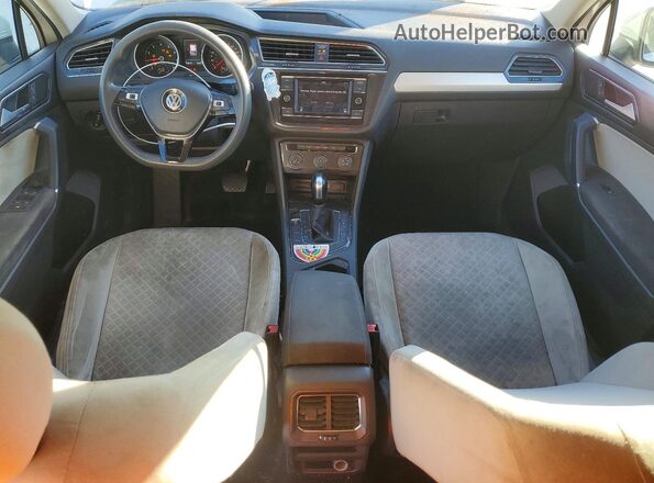 3VV1B7AX9JM111505 2018 VOLKSWAGEN TIGUAN White Vista del salpicadero