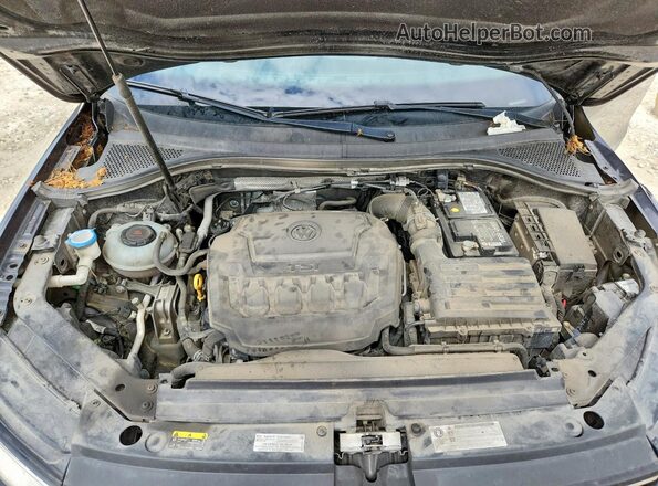3VV1B7AX9LM094871 2020 VOLKSWAGEN TIGUAN Black ძრავის განყოფილების ხედი
